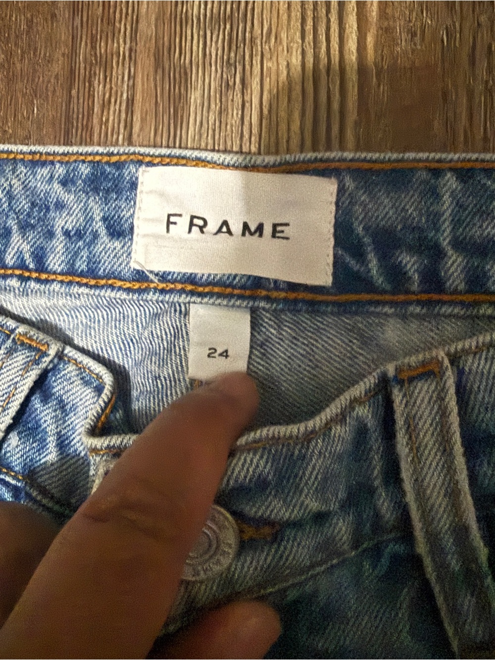 Frame Le Slouch Jeans Women's 24 Distressed Button Fly Classic in Bluejay Rips - Picture 3 of 7